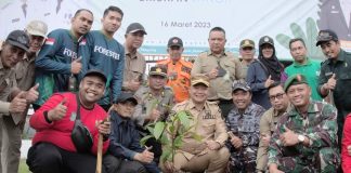 Sekda Ketapang Launching Tanam Satu Juta Pohon Peringatan Hari Bakti Rimbawa ke-40