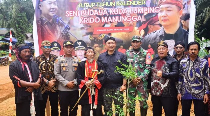 Sekda Ketapang Buka Kegiatan Seni Budaya Kudang Lumping di Tumbang Titi
