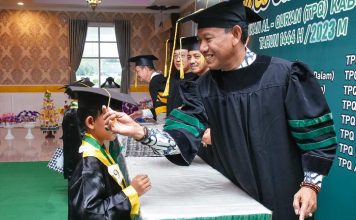 305 Santri Dari 26 TPQ Ketapang Diwisuda