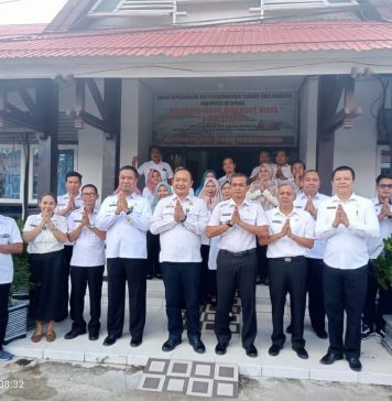 Hari Pertama Masuk Kerja Pasca Libur, Sekda Ketapang Cek Sejumlah Ruang Kerja OPD