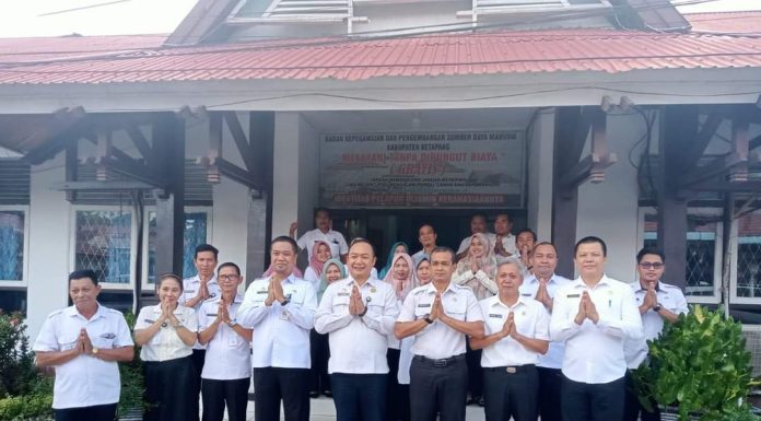 Hari Pertama Masuk Kerja Pasca Libur, Sekda Ketapang Cek Sejumlah Ruang Kerja OPD