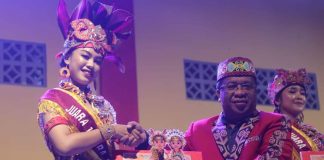 Heri Saman Apresiasi Generasi Dayak Tidak Lupakan Adat Istiadat