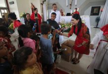 Karolin Ajak Umat Kompak Mengembangkan Gereja