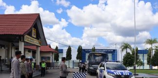 15 Pemudik Ikuti Program Balik Mudik Gratis Bersama Polres Landak