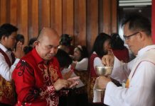 Unik, Misa Ekaristi Naik Dango Ke -38 Kabupaten Landak Gunakan Bahasa Dayak