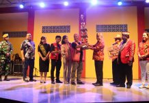 Sukses Dilaksanakan, Samuel Apresiasi Kinerja DAD Landak dan Panitia Naik Dango ke -38