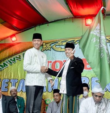 Wabup Ketapang Buka Kegiatan Sholawat 41 Malam Jam’iyyah Tombo Ati