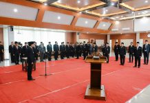 11 Pejabat Administrator di Lingkungan Pemkab Ketapang Dilantik