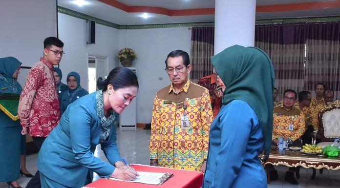 Pengukuhan Ketua PKK dan Bunda Literasi se Kabupaten Ketapang