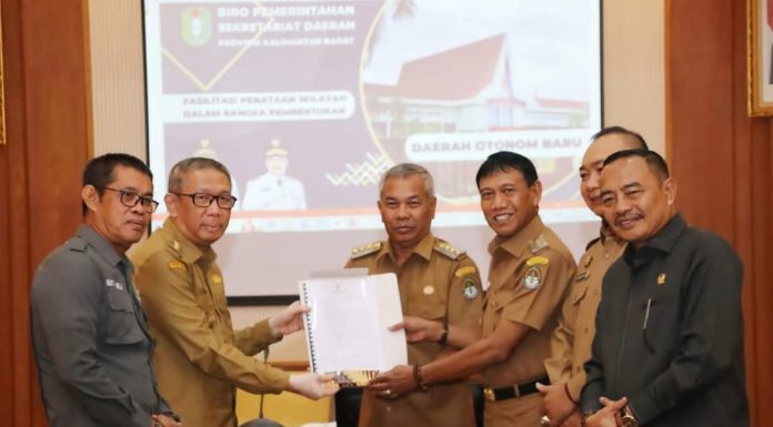 Pemkab Ketapang Sampaikan Usulan DOB Kepada Gubernur Kalbar