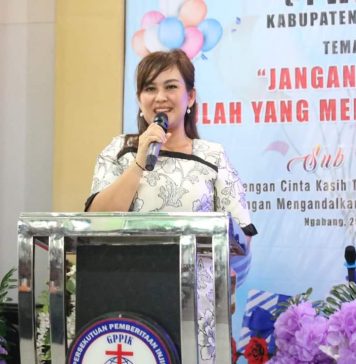 Ketua Komisi C DPRD Landak Margareta Hadiri Perayaan Ulang Tahun Ke-6 PWKI