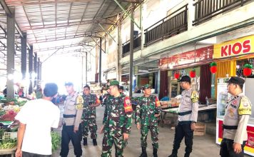 Tingkatkan Sinergisitas, Anggota Polsek Bengkong Bersama Anggota Koramil 01/Batam Timur Gelar Patroli Bersama