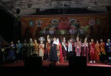 Karolin Ajak Generasi Muda Dayak Mampu Berperan Bangun Kalbar Dimasa Depan