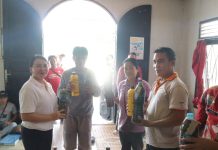 Petani di Desa Sidas Terima Pelatihan Pembuatan Pupuk Organik dan Pestisida Nabati