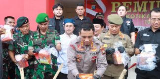 Polresta Barelang Musnahkan Barang Bukti Sabu dan Pil Ekstasi Dari Sejumlah Perkara