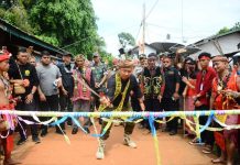 Sekda Ketapang Minta Masyarkat Pertahankan Tradisi Berladang