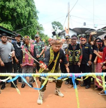 Sekda Ketapang Minta Masyarkat Pertahankan Tradisi Berladang