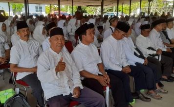 239 Calon Jemaah Haji Ketapang Diberangkatkan, Sekda Doakan Kesehatan dan Kelancaran Selama di Tanah Suci
