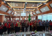 Wabup Farhan Lepas Kontingen Pesparawi Ke- X Tingkat Provinsi Kalbar