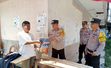 Polsek Batu Ampar Salurkan Bantuan Sosial Kepada Masyarakat Kurang Mampu