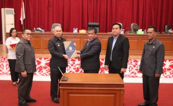 Pemkab Bersama DPRD Sepakati Raperda Pertanggungjawaban Pelaksanaan APBD Landak Tahun Anggaran 2022 Diperdakan