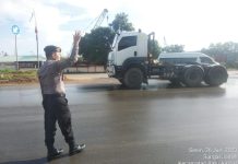 Antisipasi Kemaceten Personel Polsek Batu Ampar Laksanakan Pengaturan Lalu Lintas