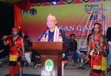 Sekda Ketapang Tutup Gawai Polas Laman Kampung Buah di Sungai Laur
