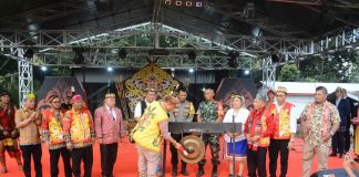 Gawai Nyapat Tautn Ke -XII Kecamatan Simpang Hulu Ketapang Resmi Digelar