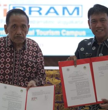 Kembangkan Potensi Wisata, Pemkab Ketapang MoU Dengan STIPRAM Yogyakarta