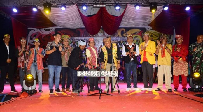 Gawai Dayak di Nanga Tayap Ketapang Resmi Ditutup