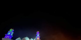 Sambut Tahun Baru Islam 1 Muharram 1445 H Masyarakat Ketapang Gelar Pawai Obor