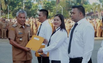 Selamat 1.743 PPPK Ketapang Terima Surat Keputusan Pengangkatan, Ini Intruksi Bupati Martin Rantan