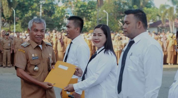 Selamat 1.743 PPPK Ketapang Terima Surat Keputusan Pengangkatan, Ini Intruksi Bupati Martin Rantan