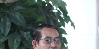 Diiringi Rasa Haru, Bupati dan Wakil Bupati Ketapang Lepas Purna Tugas Heronimus Tanam