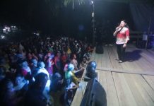 Karolin Buka Gawai Pelades Betung Desa Tempoak