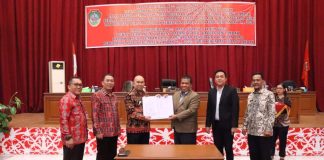 DPRD Landak Gelar Dua Agenda Sidang Paripurna Bahas Kesepakatan KUA PPAS APBD 2024 Hingga Penyampaian Rancangan Perubahan KUA PPAS ABPD 2023