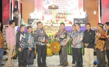 Pameran UMKM dan Festival Busana Adat Nusantara Meriahkan HUT Desa Sukamaju Ketapang ke -18
