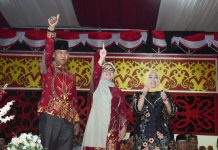 Didampingi Istri, Wabup Ketapang Farhan Hadiri Pembukaan MTQ XXXI Tingkat Provinsi Kalbar di Sanggau