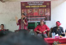 Karolin Dukung Tapak Sambilan Borneo Melestarikan Budaya Dayak