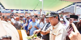Lounching Program Inpres Penanganan Jalan Daerah Pasaguan Kendawangan
