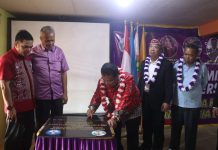 Heri Saman Resmikan Gedung Persekolahan SMP dan SMA Kristen Bina Setia Darit