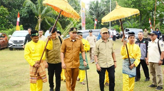 Bupati dan Wabup Ketapang Lakukan Kunjungan Kerja di Desa Negeri Baru, Ini Agendanya