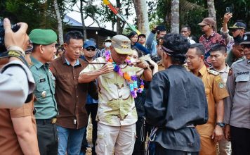 Pelantikan PKK Kecamatan dan Desa Harapan Baru Kecamatan Air Upas, Bupati Martin : Bekerja Sesuai Dengan Tugas