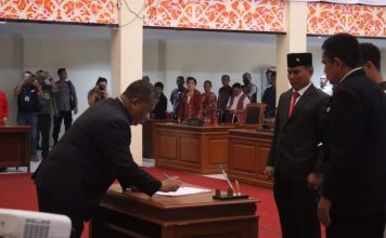 PAW Anggota DPRD Landak, Mastoto Gantikan Almarhum Marsiana Ningsih