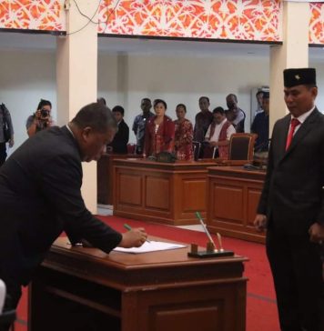 PAW Anggota DPRD Landak, Mastoto Gantikan Almarhum Marsiana Ningsih