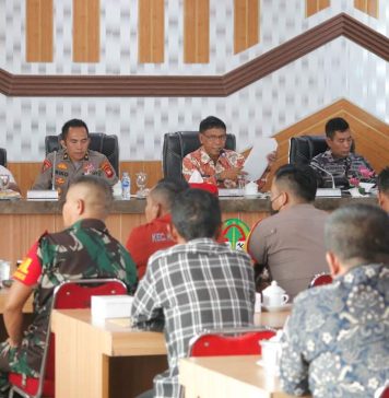 Debu Alumina Ganggu Kesehatan, Warga Desa Mekar Utama Kendawangan Mengadu ke Pemkab Ketapang