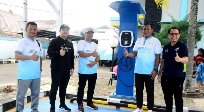 Pemkab Ketapang Dukung Komitmen PLN Terbentuknya Ekosistem Kendaraan Listrik Berbasis Batrai