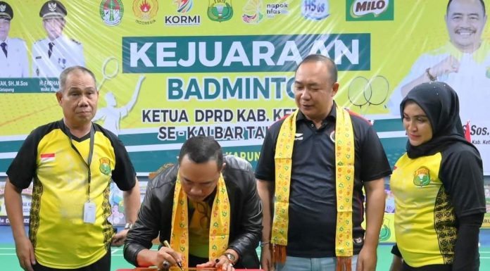 Sekda Ketapang Apresiasi Kejuaraan Badminton Piala Ketua DPRD