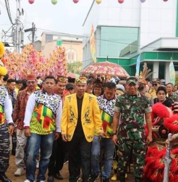 30 Tim Dayung Perahu Naga Siap Berlaga Warnai Kemeriahaan Napak Tilas Ketapang