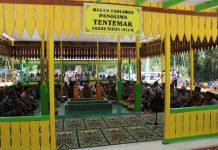 Ziarah di Makam Panglima Tentemak Rangkaian Napak Tilas Ketapang
